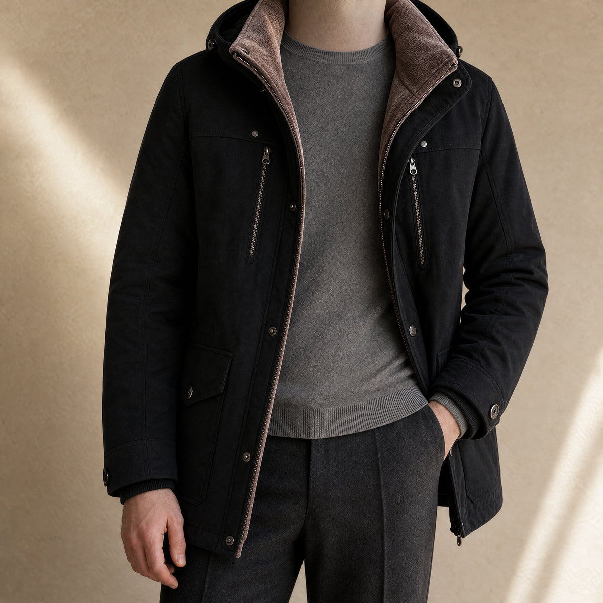 Oak Fleece-Lined Hooded Parka in Black