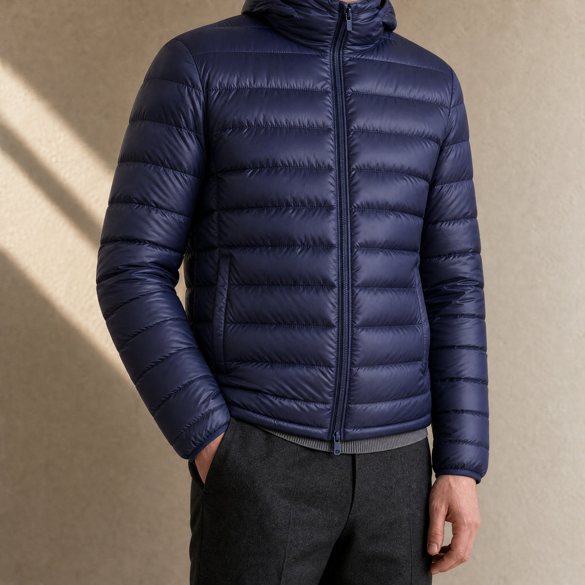 Wildwood Puffer Jacket in Navy